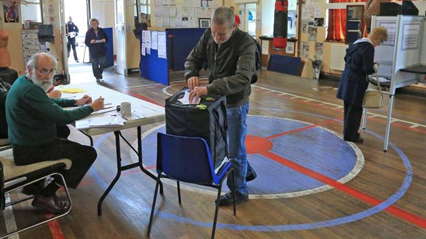 Las apuestas prevén un triunfo conservador en Gran Bretaña