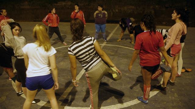 Fútbol femenino en la villa 31