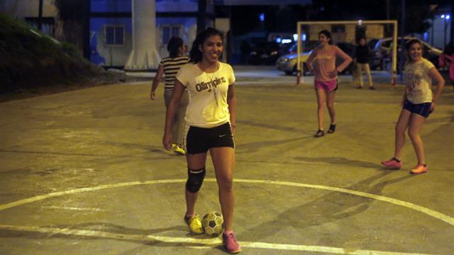 Fútbol femenino en la villa 31