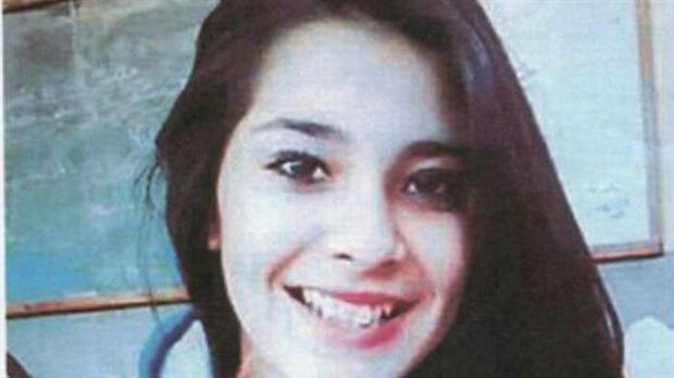 Agustina tiene 14 años