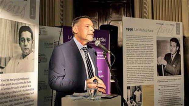 Una muestra homenajea a Favaloro