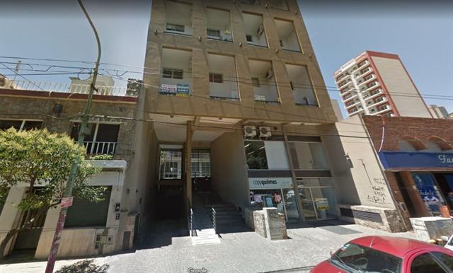 Frente del edificio, ubicado en la calle Lavalle al 700 en Quilmes